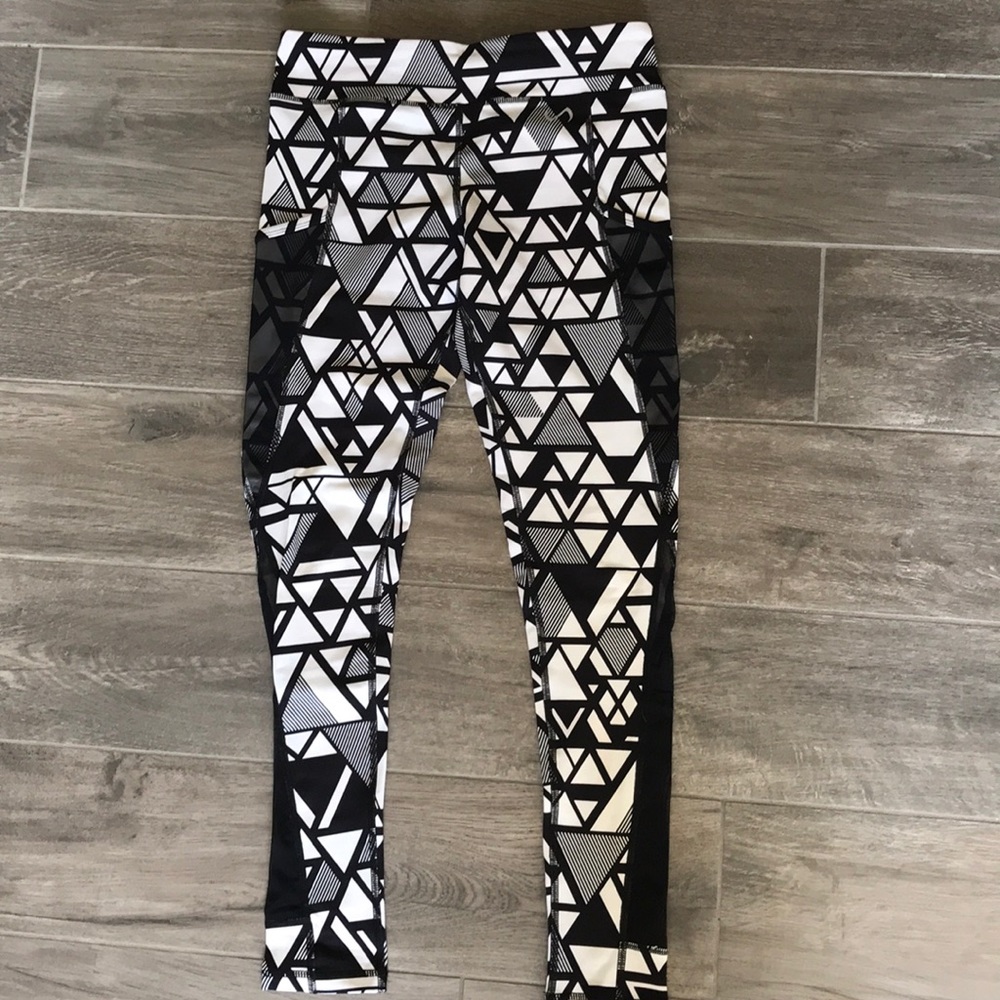 TLF leggings with mesh!